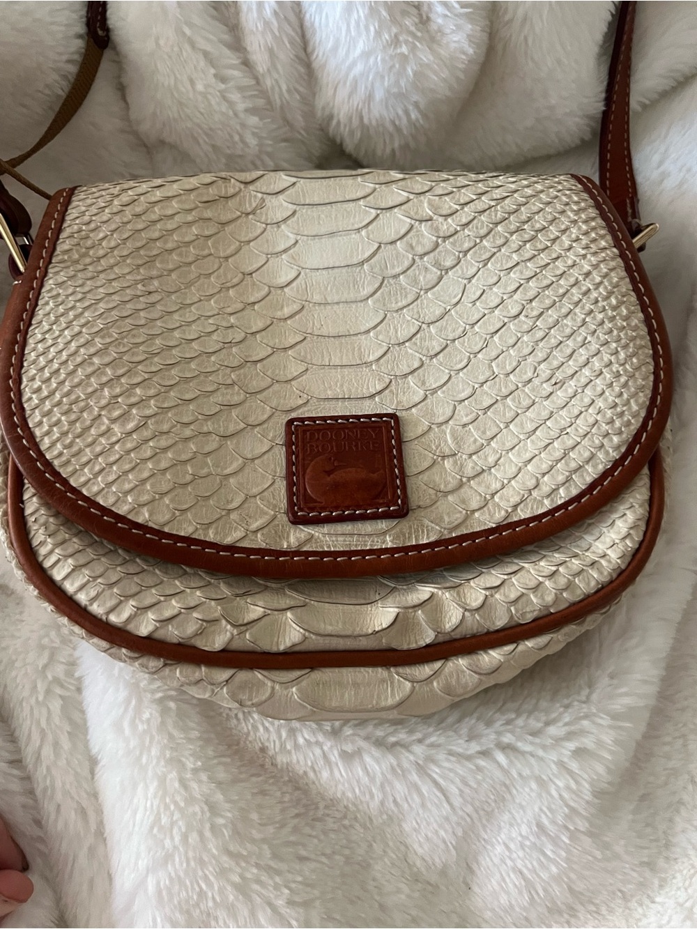 Dooney Crossbody Saddle Bag Vintage Embossed Cream/Bone white w/Brown Trim - Picture 2 of 16